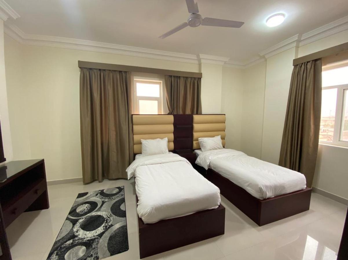 Red 10 - Razat Alard 2 Appartement Salalah Buitenkant foto