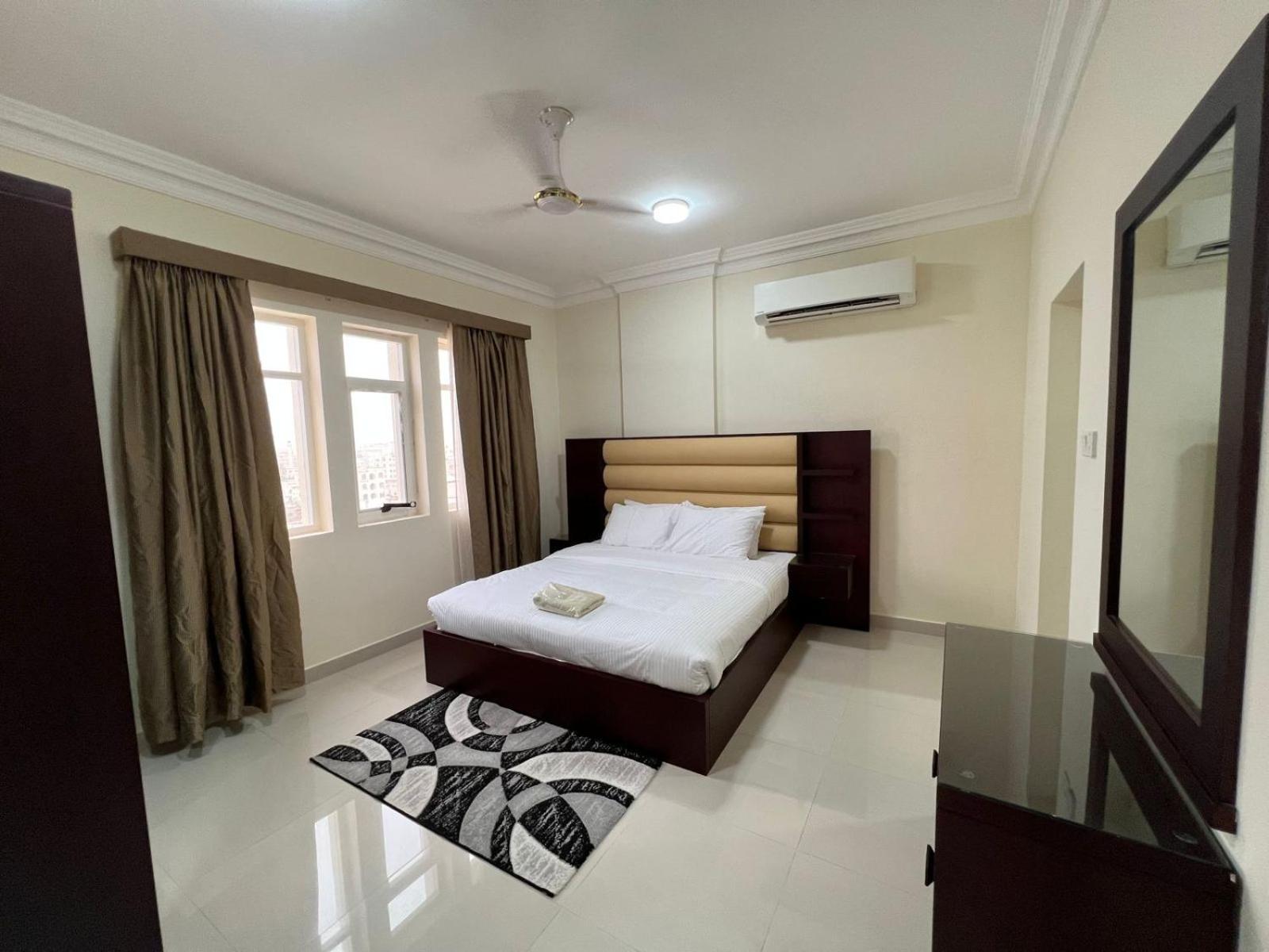 Red 10 - Razat Alard 2 Appartement Salalah Buitenkant foto